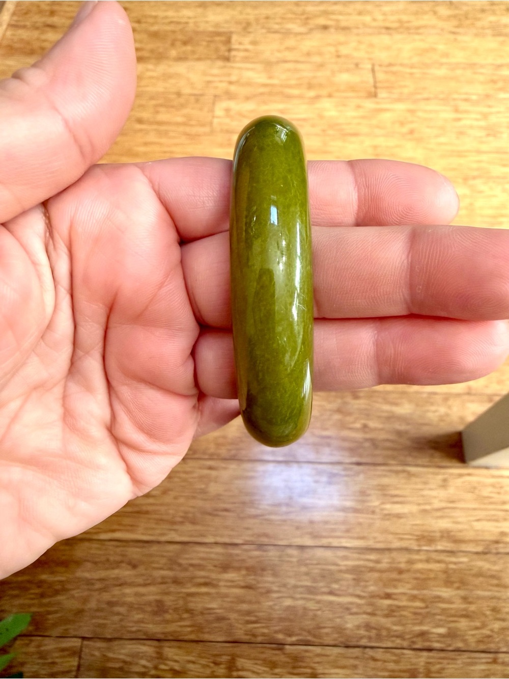 Jade Bangle - Picture 6 of 7